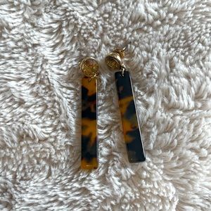 Express Tortoise Shell Print Earrings